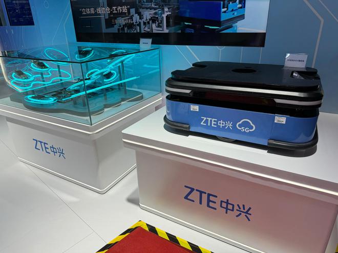 沉浸體驗(yàn)!鏈博會(huì)展區(qū)變身&ldquo;黑科技&rdquo;競(jìng)技場(chǎng)